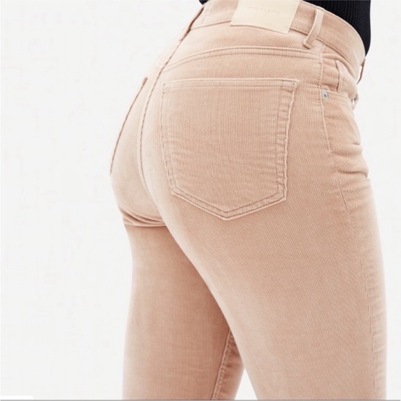 EVERLANE Baby Cord Cheeky Crop Jeans - Picture 4 of 6